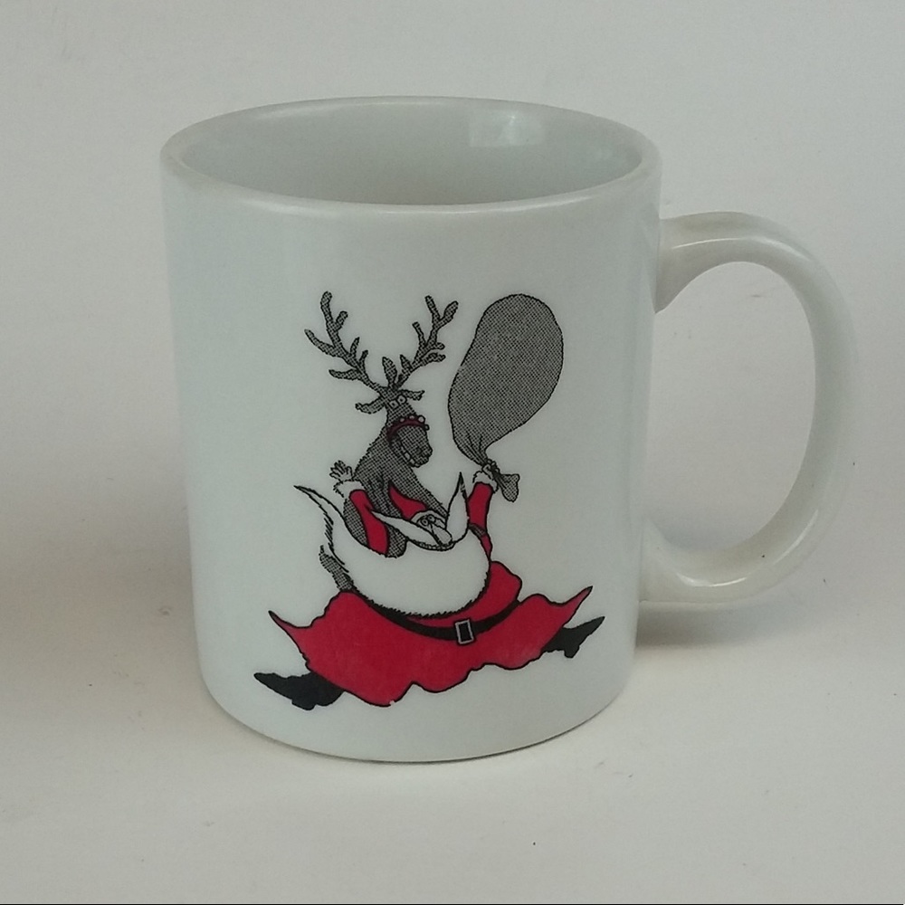 Neiman Marcus Santa Reindeer Coffee Mug VTG Linyi
